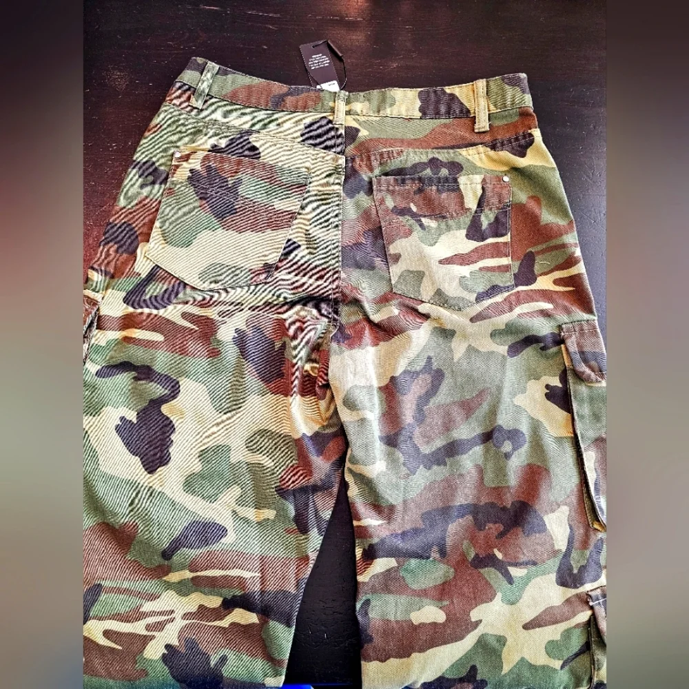 Womans Camouflage Cargo Pants Size M - Picture 3 of 7